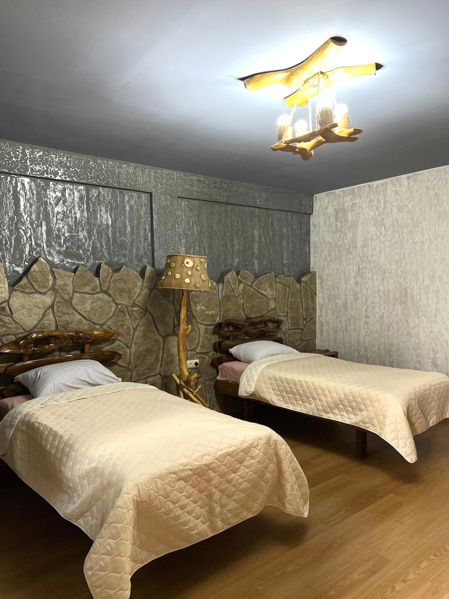 ARTSIV Guesthouse Dilidjan Extérieur photo